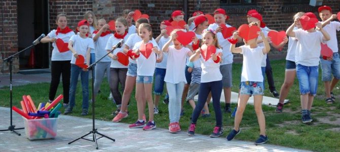 Piknik klasy 3b – „ Moja wesoła rodzinka” Piknik klasy 3b – „ Moja wesoła rodzinka”