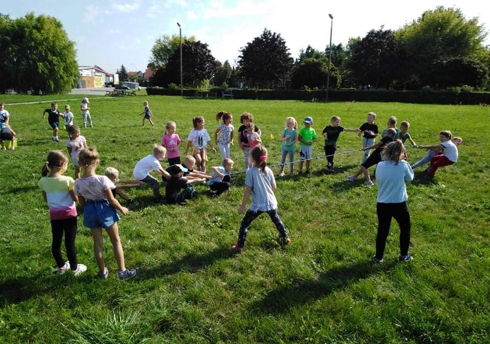 Dzieci z oddziałów przedszkolnych świętowały Dzień Sportu
