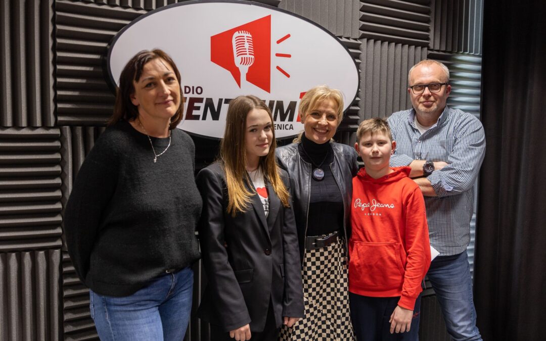 Marika Jasińska i Stanisław Pilarzewicz w opalenickim radiu CENTRUM 11 – Zapraszamy do wysłuchania wywiadu.