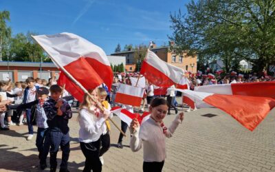 Patriotycznie – nasze młodsze klasy