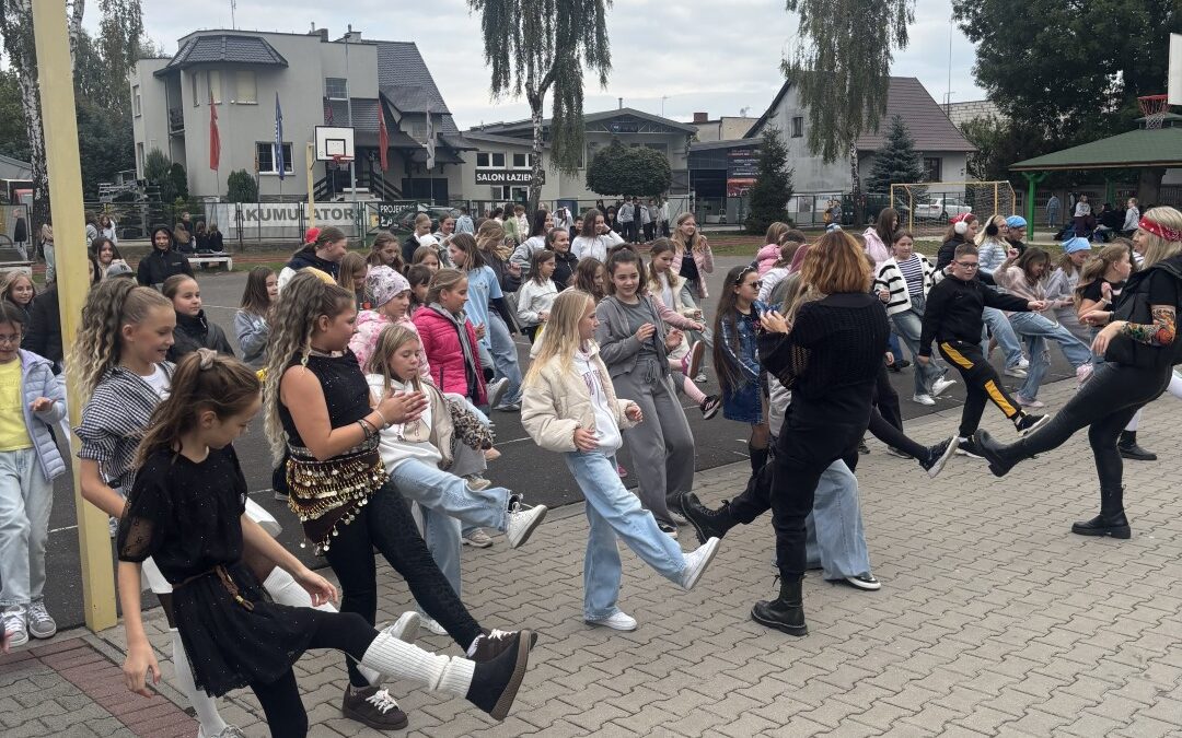 🎵 Muzyczne boisko – czyli szkoła w rytmie hitów w klasach 4-8 💃🕺