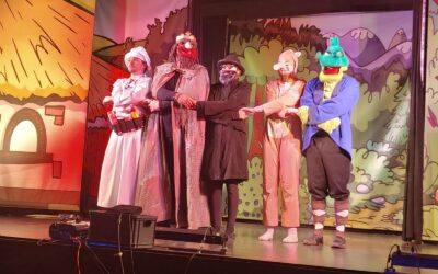 🎭✨ Teatralny piątek